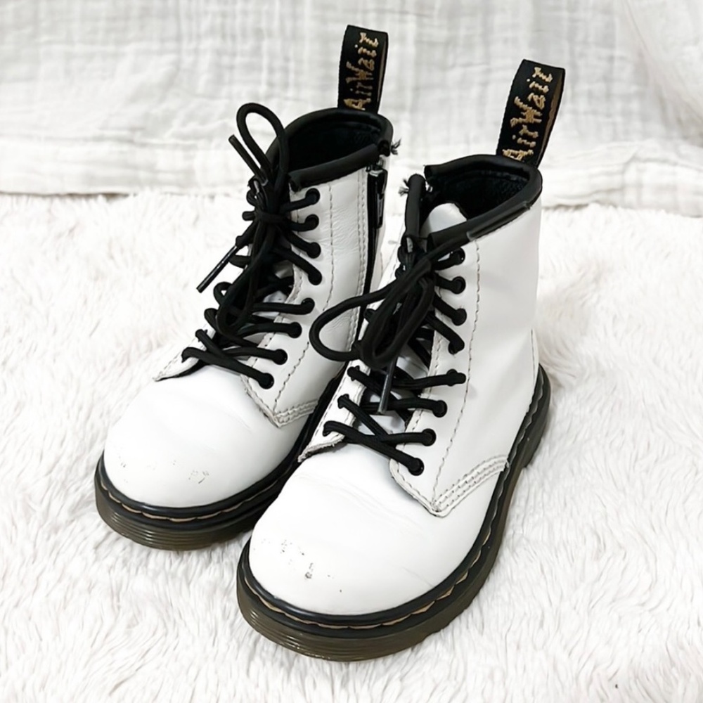 Dr Martens White Toddler Girl